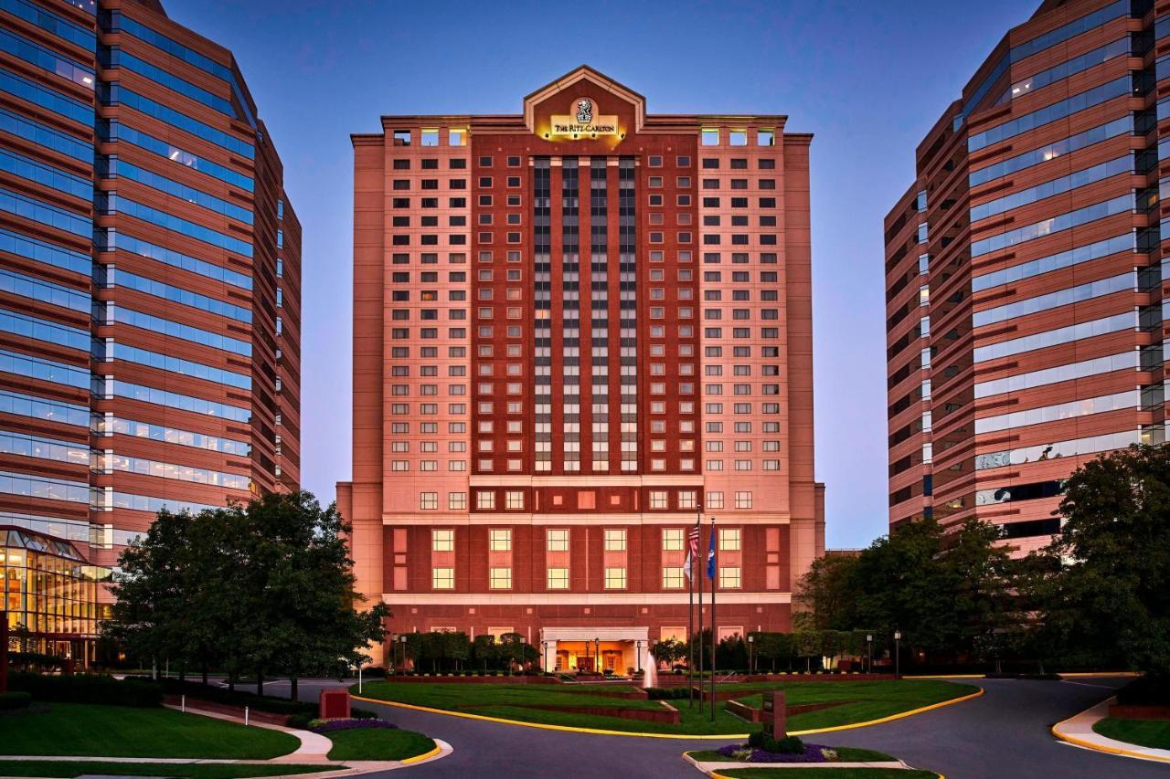 The Ritz-Carlton, Tysons Corner Hotell Exteriör bild