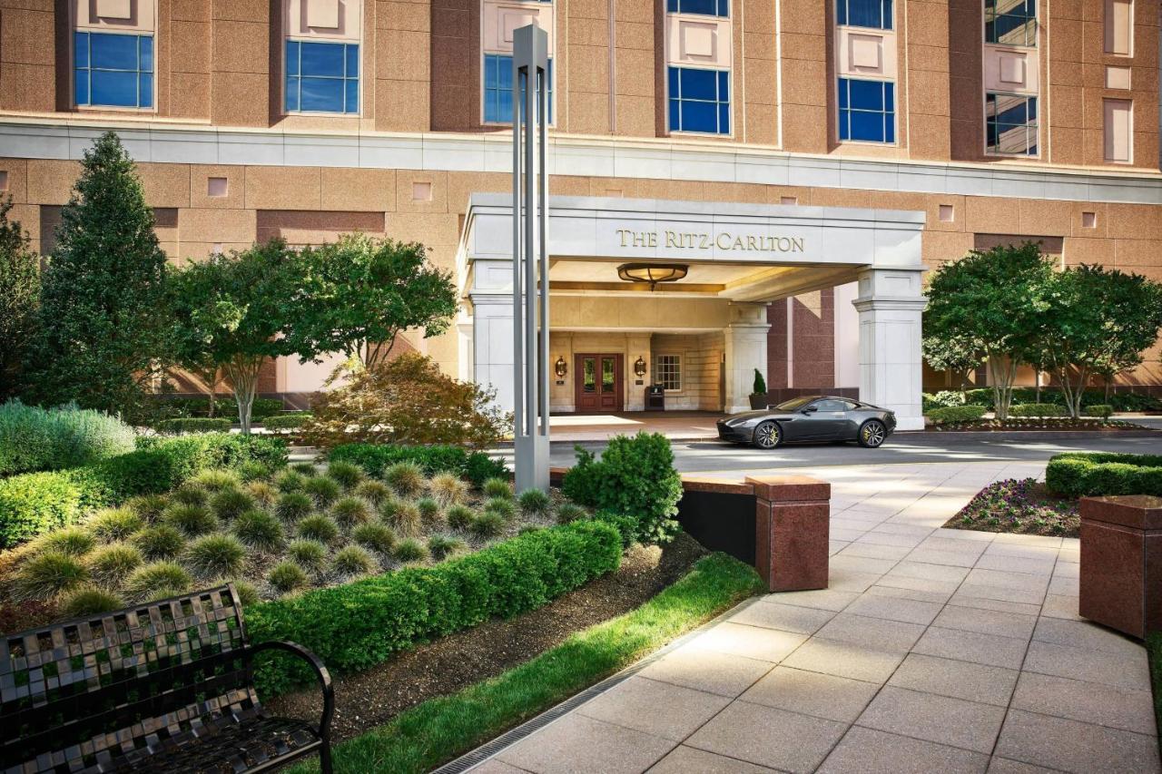 The Ritz-Carlton, Tysons Corner Hotell Exteriör bild
