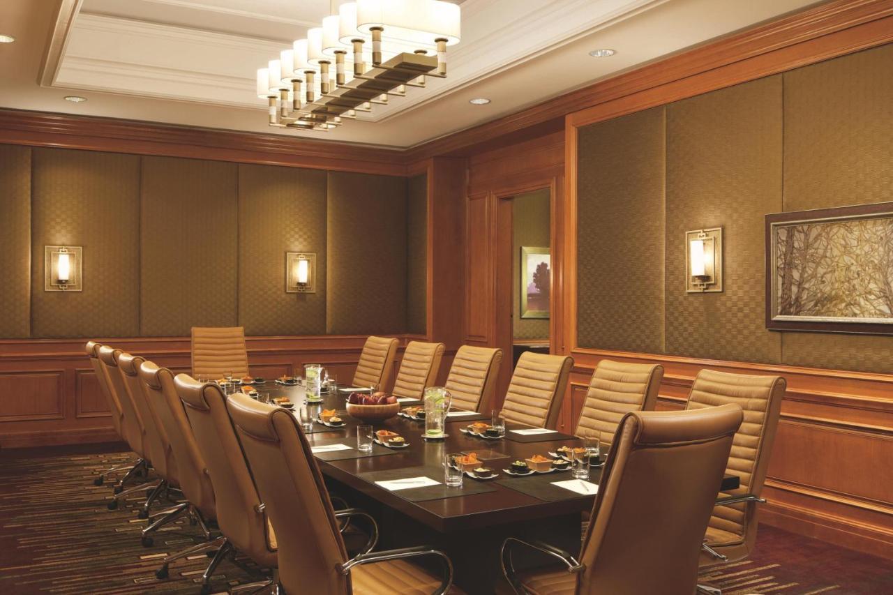 The Ritz-Carlton, Tysons Corner Hotell Exteriör bild