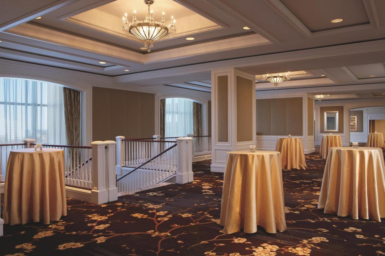 The Ritz-Carlton, Tysons Corner Hotell Exteriör bild
