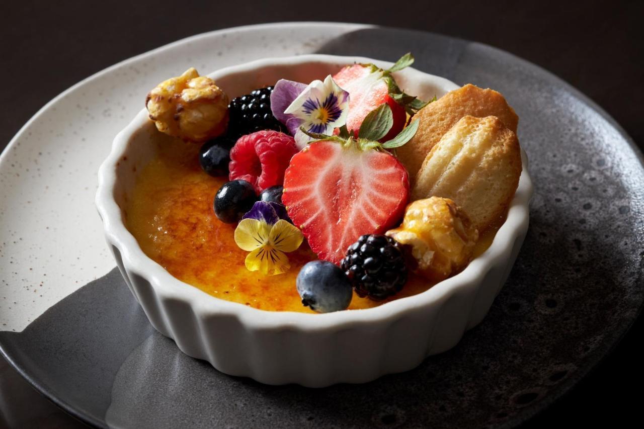 The Ritz-Carlton, Tysons Corner Hotell Exteriör bild